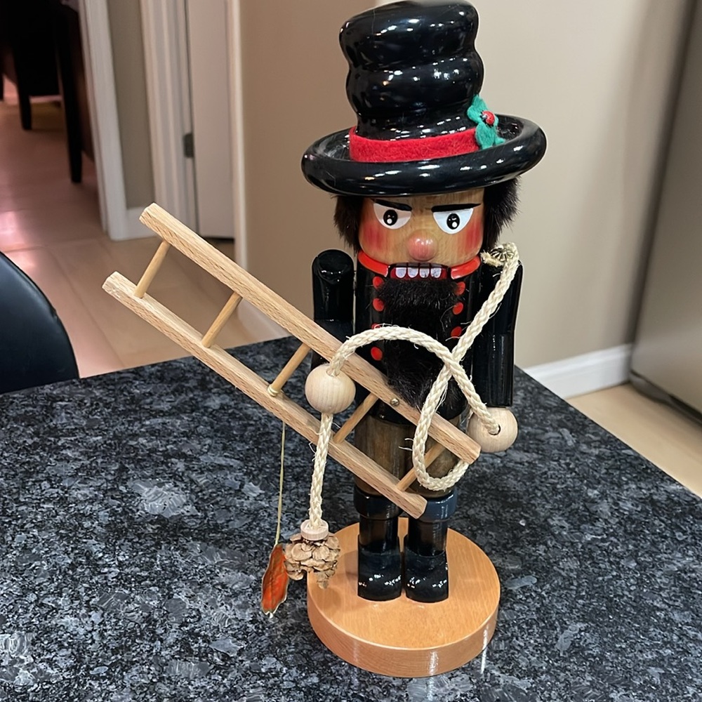 Steinbach junior chimney sweep with rope nutcracker - Picture 8 of 9